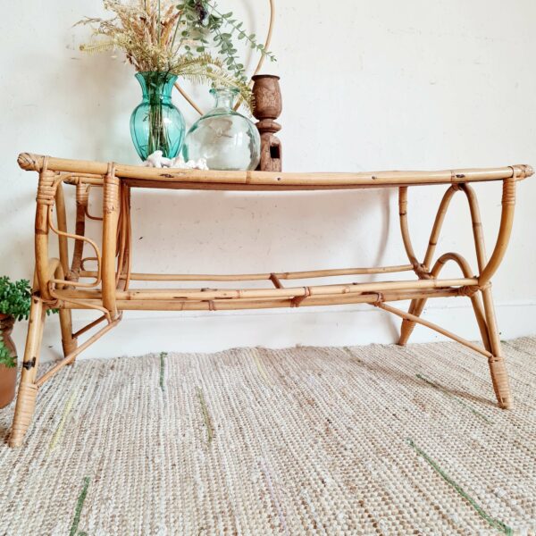 Table-bambou-et-rotin-retro-