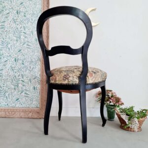 Chaise bois courbé noir assise retapissée fleurie - assise sanglée et moelleuse