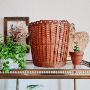 Cache pot corbeille en osier vintage