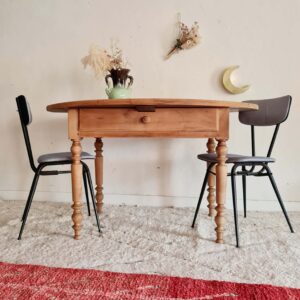 Table ovale ancienne bois brut pieds tournés