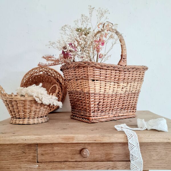 Panier ancien en osier - look bohème esprit maison de campagne romantique