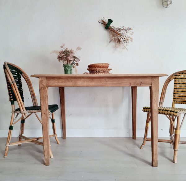 Table ancienne en bois brut - table entièrement sablée et poncée