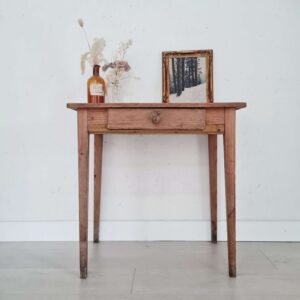 Table de ferme en bois et son tiroir