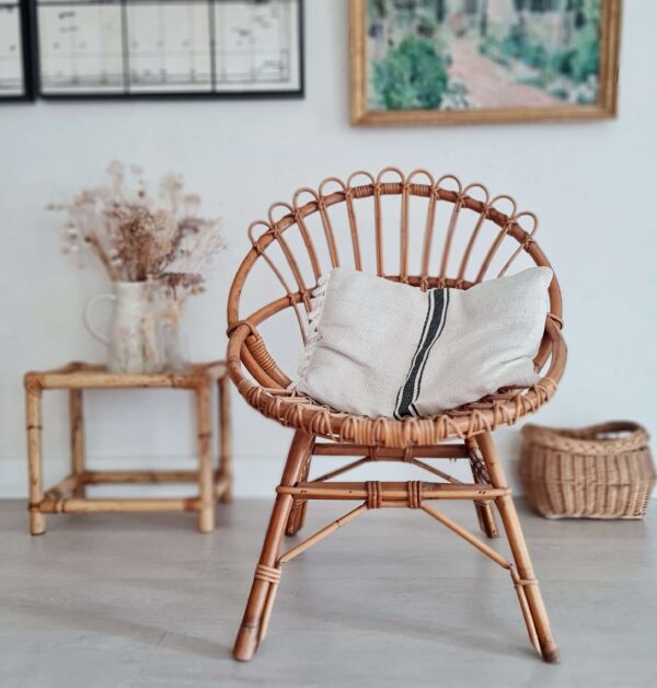 Fauteuil en rotin vintage - forme corbeille