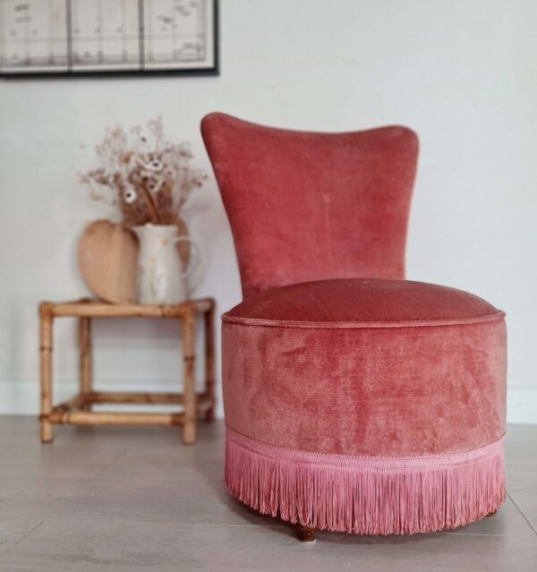 Fauteuil crapaud ancien rose