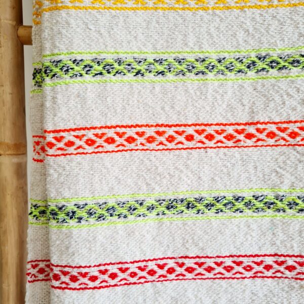Plaid coton rayures pompons