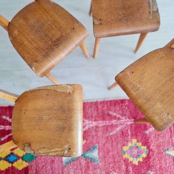 Chaises bistrot en bois