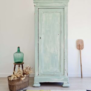 Armoire ancienne bonnetière vert d'eau