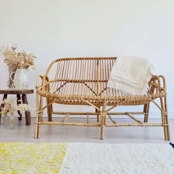 Banquette ancienne en rotin