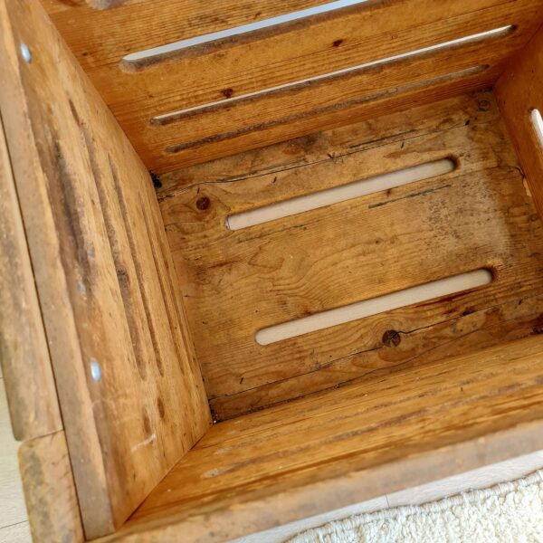 Caisse ancienne dimensions XXL en bois