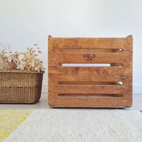 Caisse ancienne dimensions XXL en bois