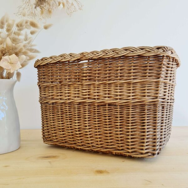 Panier jardinière rotin