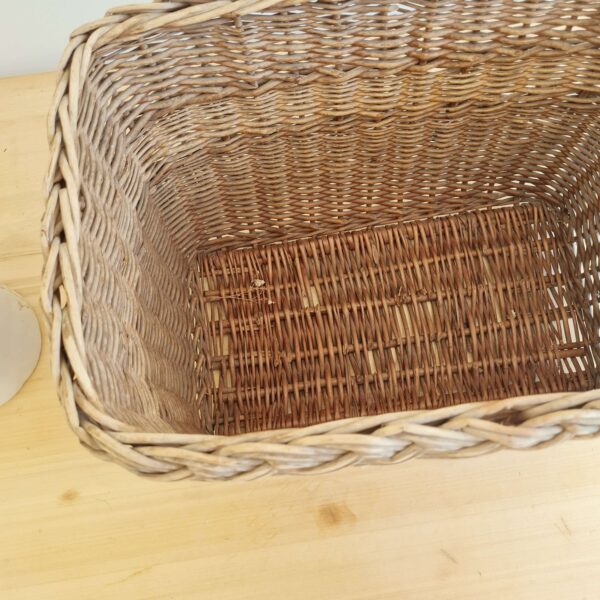 Panier jardinière rotin