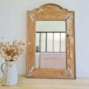 Miroir ancien en bois brut patiné