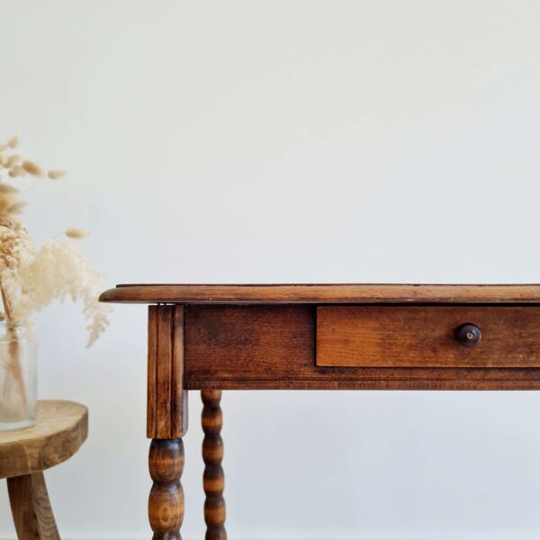 Table d'appoint en bois tourné - et son tiroir