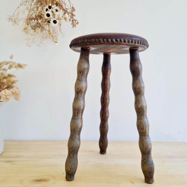 Tabouret bois pieds tournés assise cuir