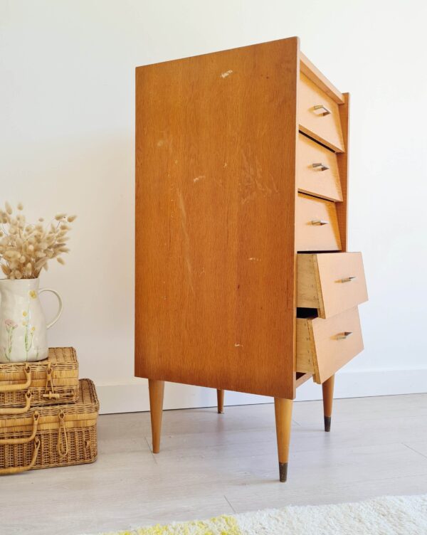 Chiffonnier pieds fuselés, années 60