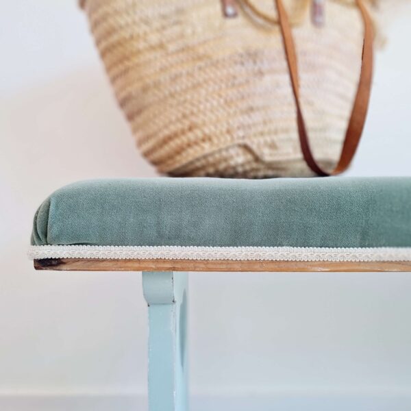 Banc en bois ancien bleu velours