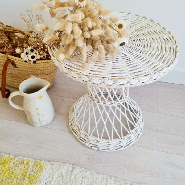 Table basse ancienne osier