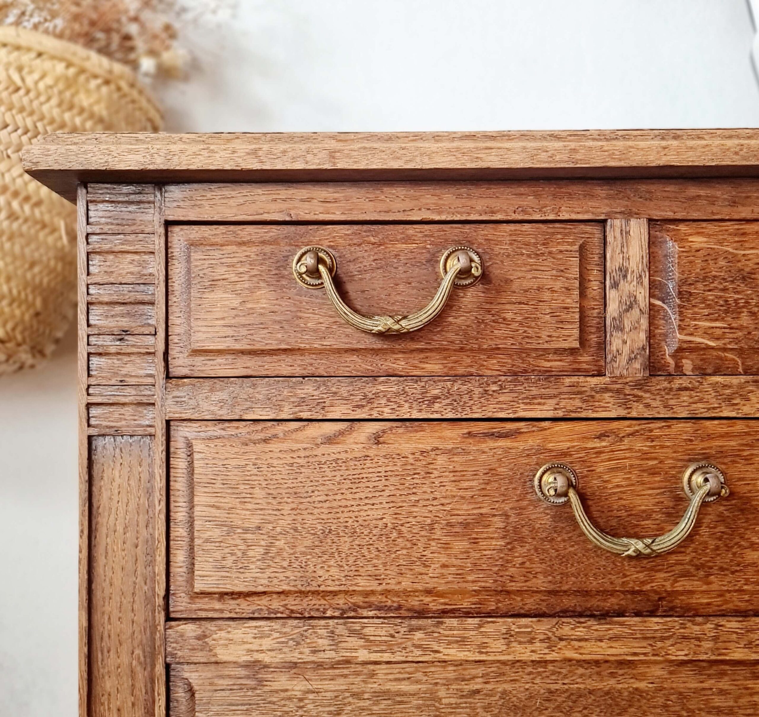 Commode ancienne en chêne