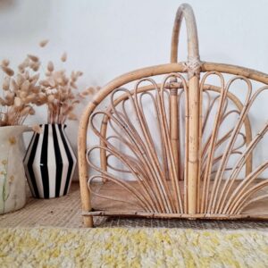 Porte-revues ancien en rotin -porte buches ancien en rotin