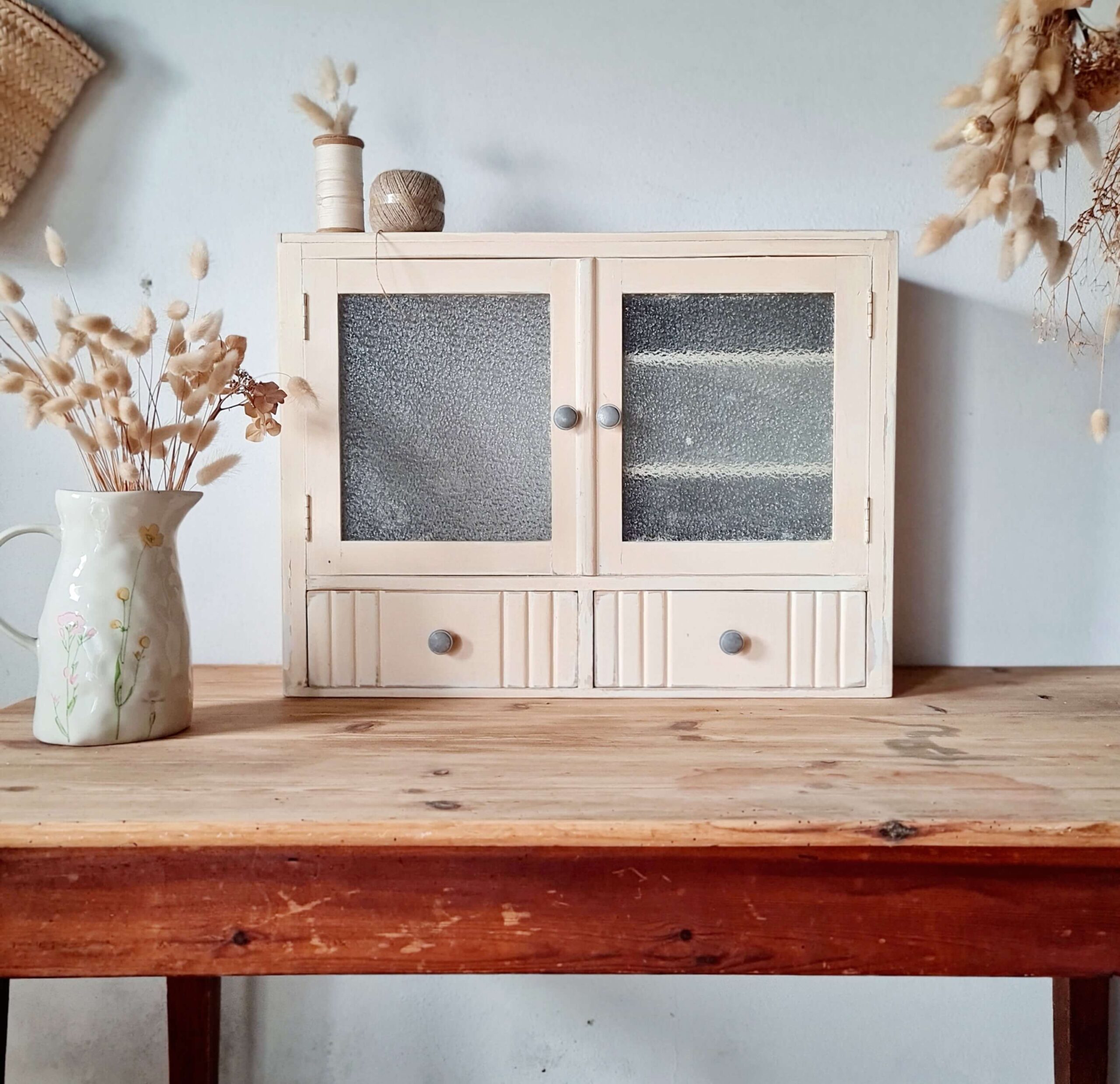 Armoire à pharmacie ancienne bois patiné