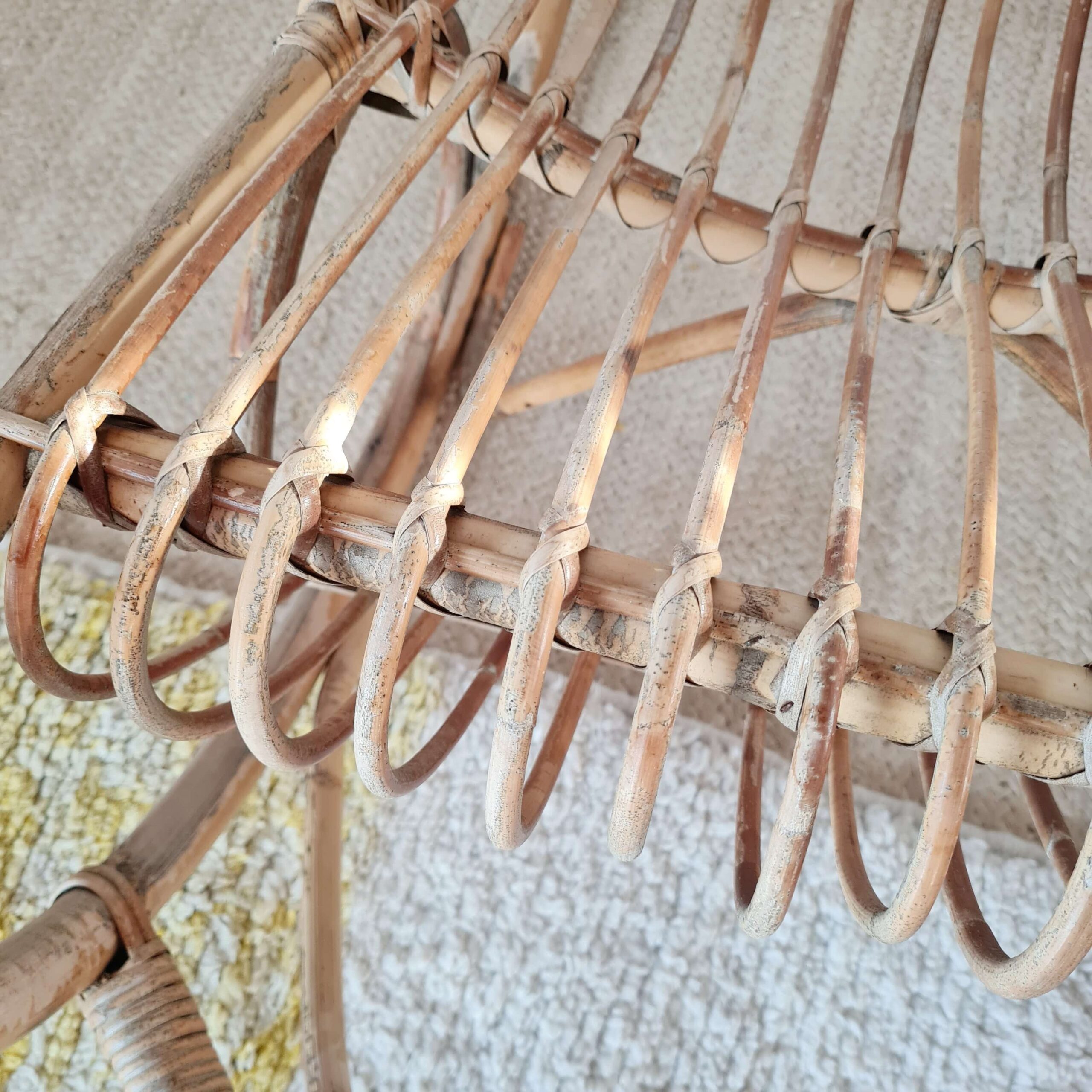 Rocking-chair en rotin ancien, années 60