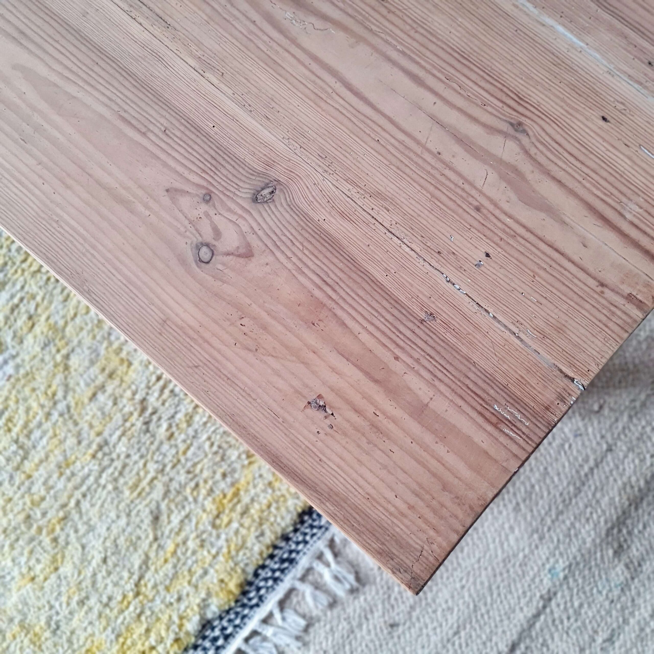 Table de ferme basse ancienne