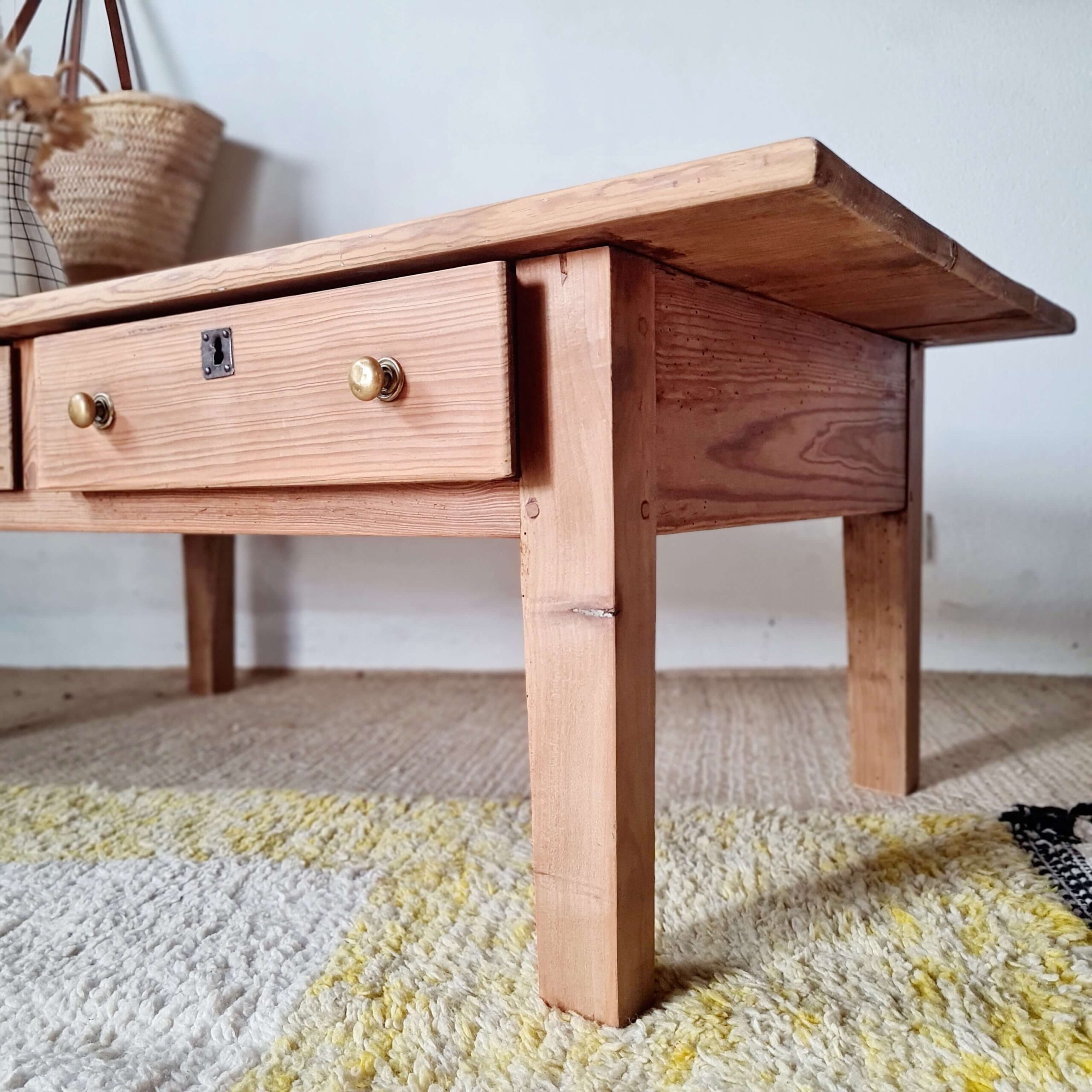 Table de ferme basse ancienne