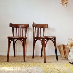 Chaises bistrot anciennes bois