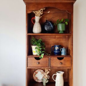 Bibliothèque ancienne en bois massif
