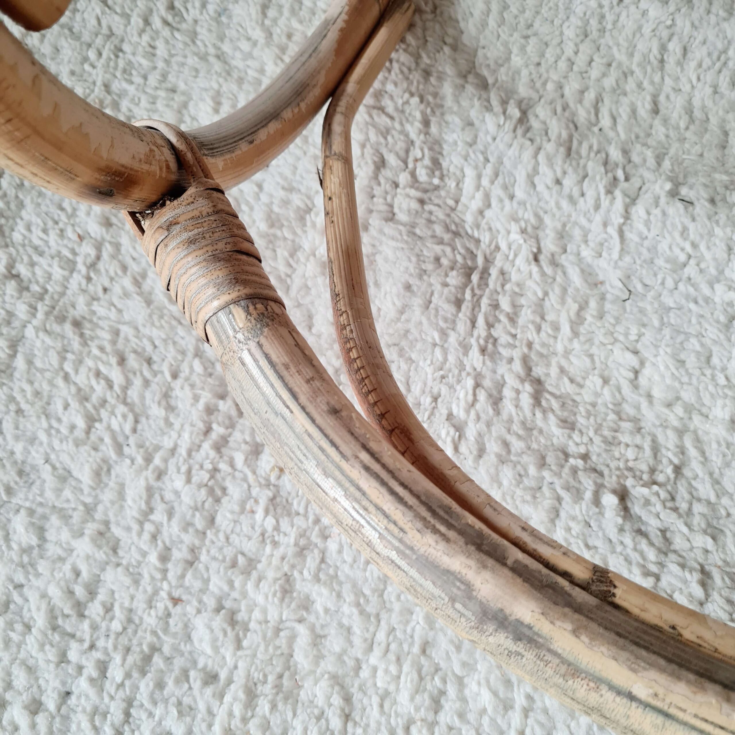 Rocking-chair en rotin ancien, années 60