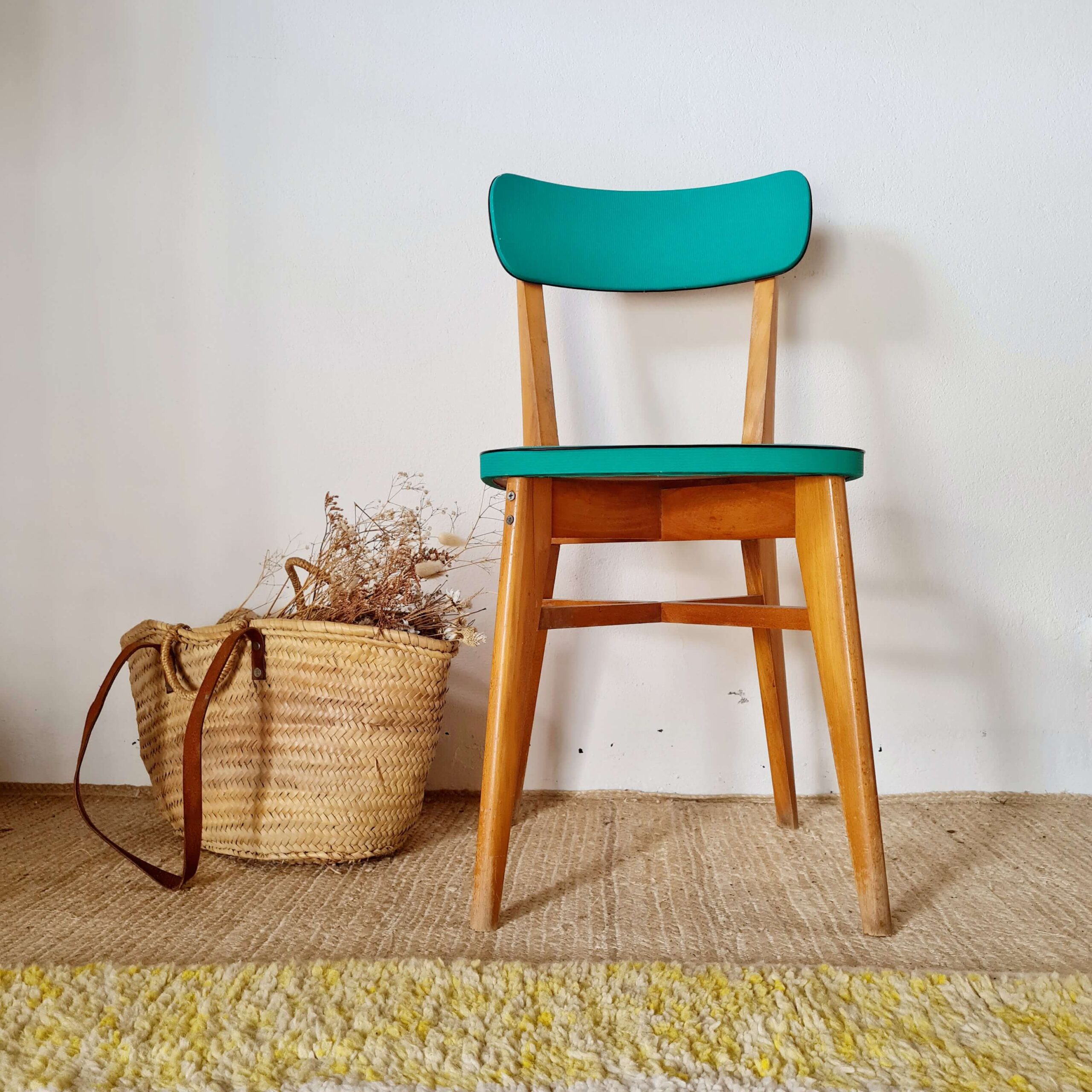 Chaise bistrot années 60 verte