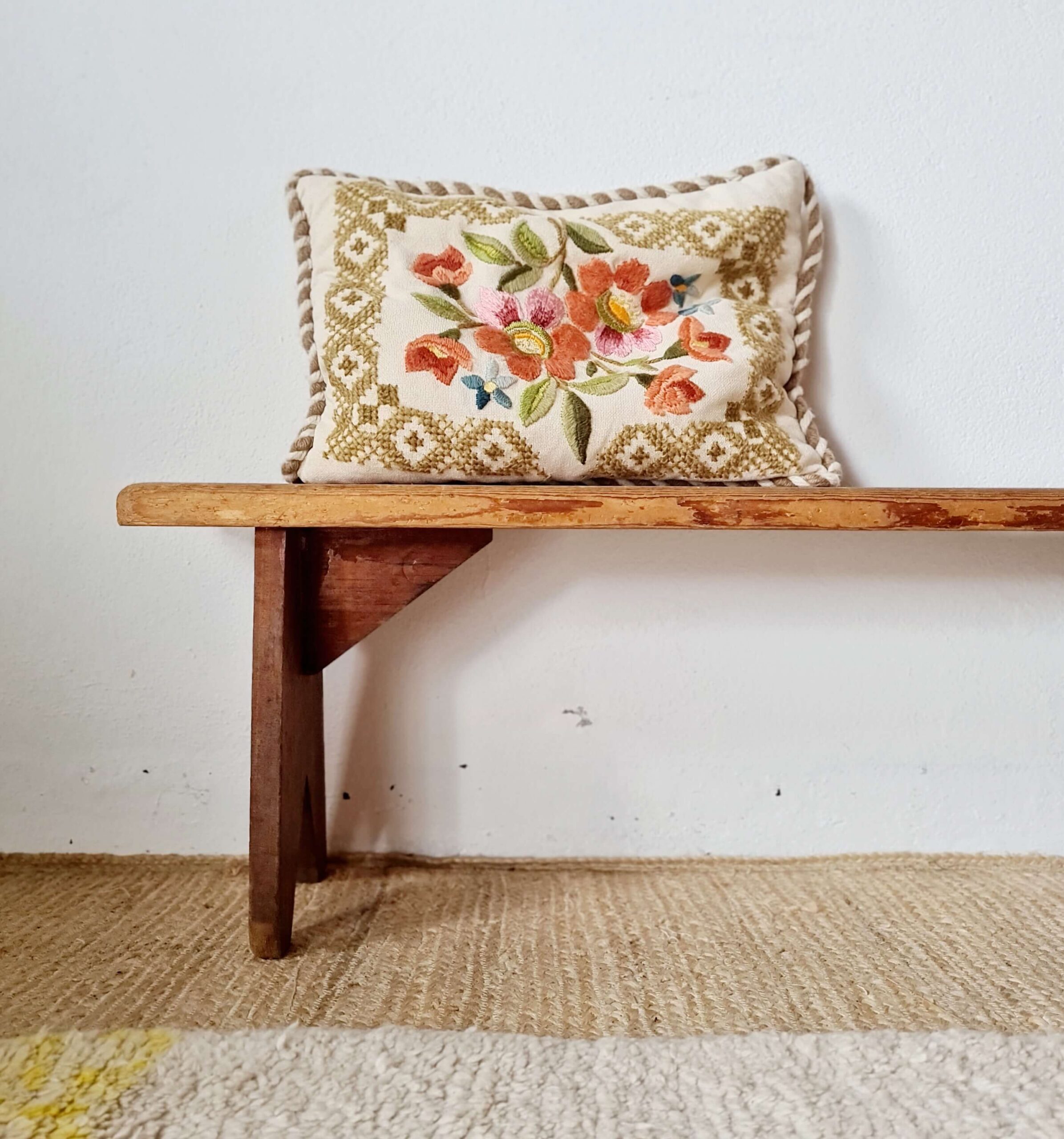 Banc de ferme ancien en bois massif - 128 cm