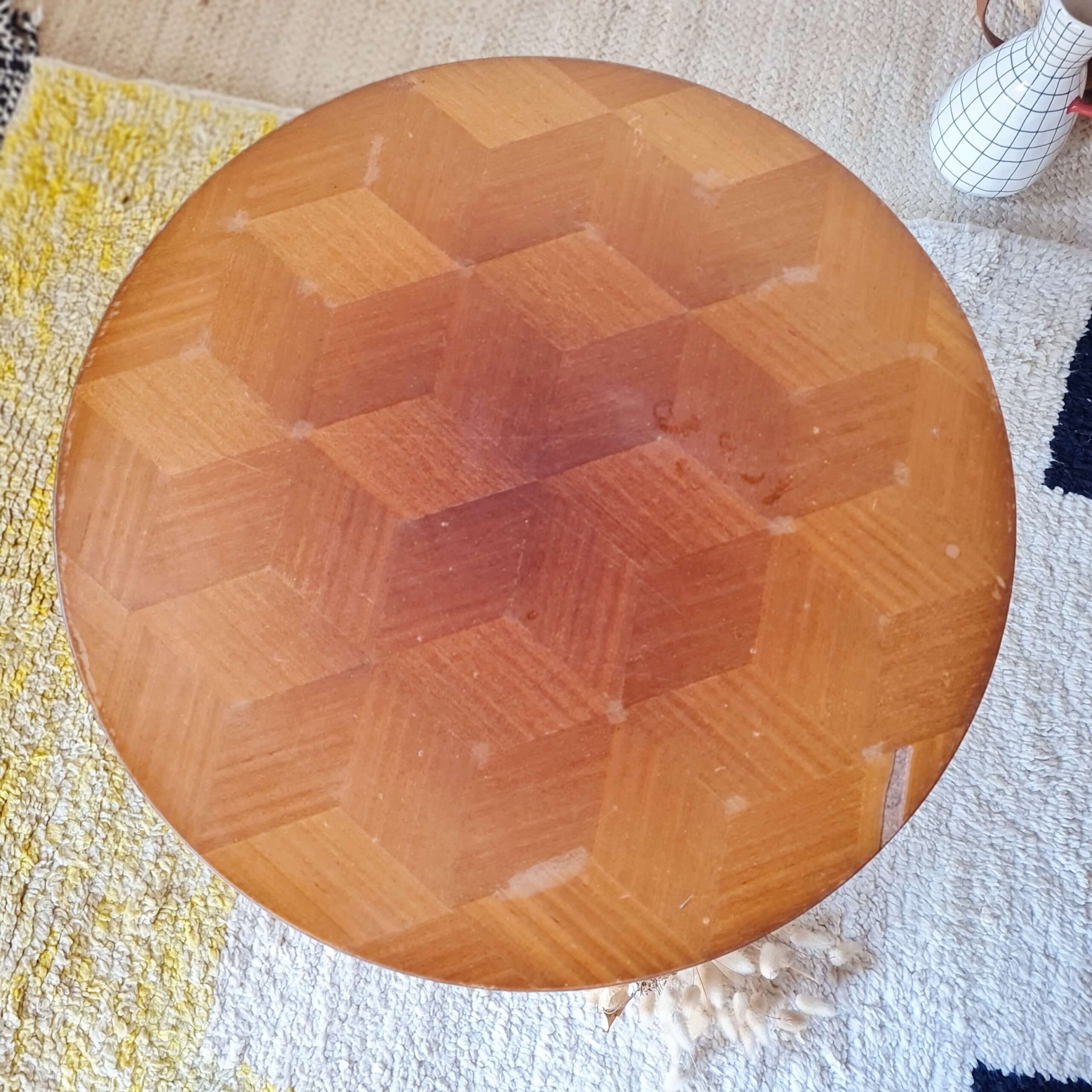 table-dappoint-vintage-design-scandinave