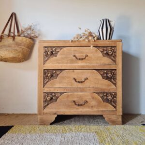 commode-ancienne-chene-massif-sculpte