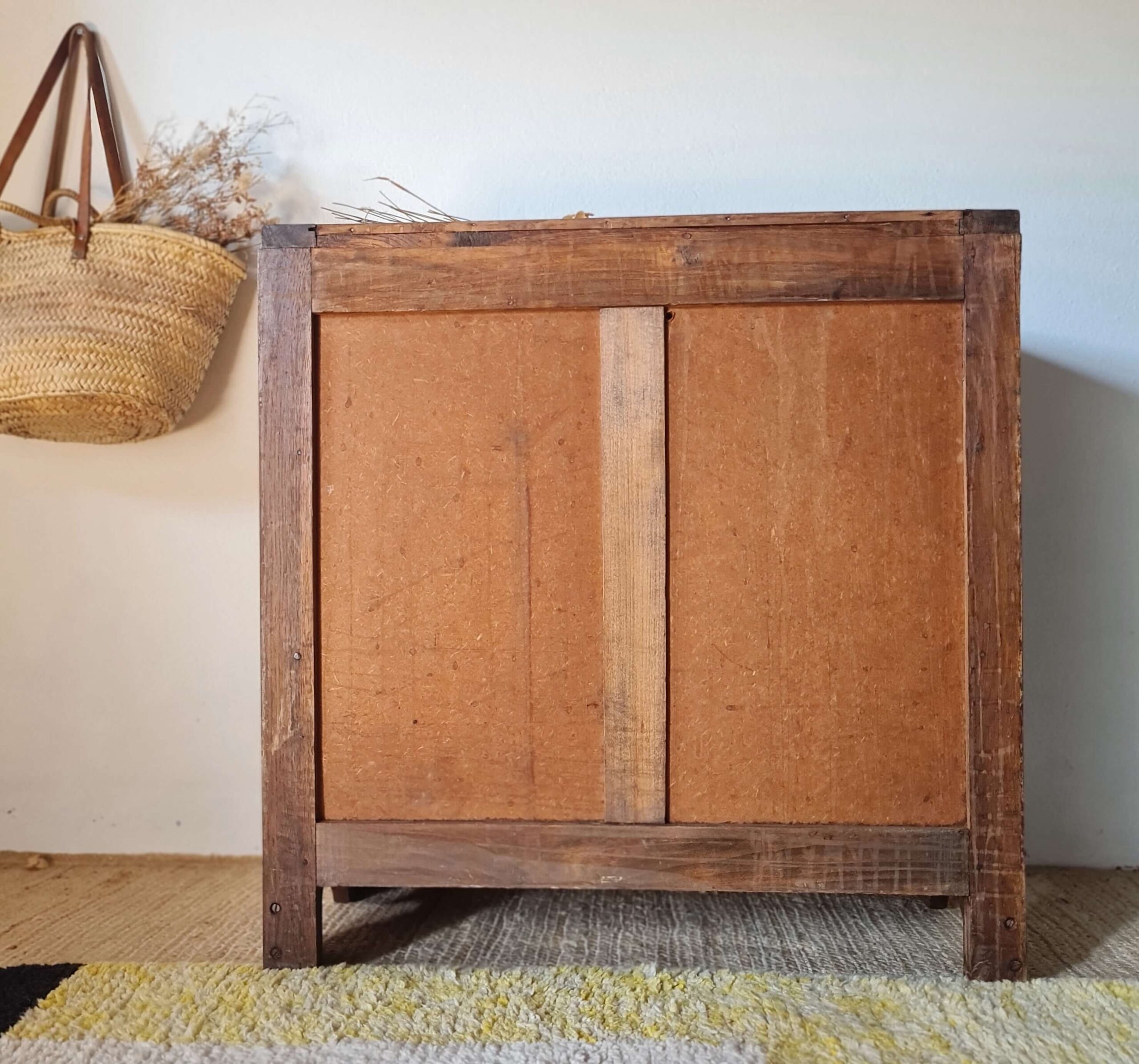 arriere-commode-ancienne-panneau-bois