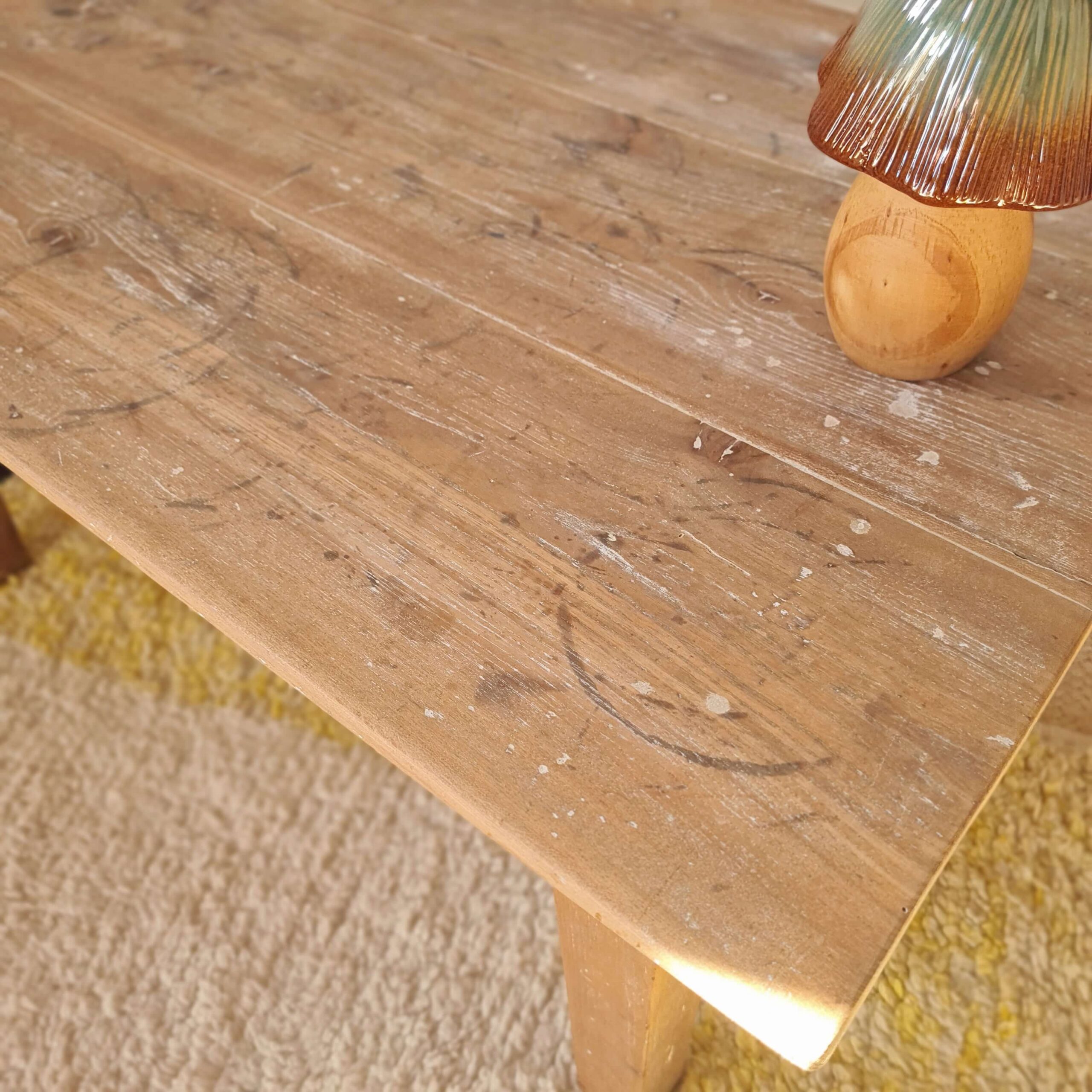 Table de ferme basse ancienne 2 tiroirs – Image 6