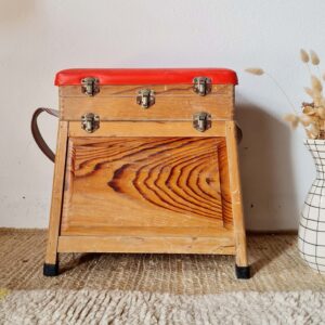panier-siege-pecheur-vintage-bois