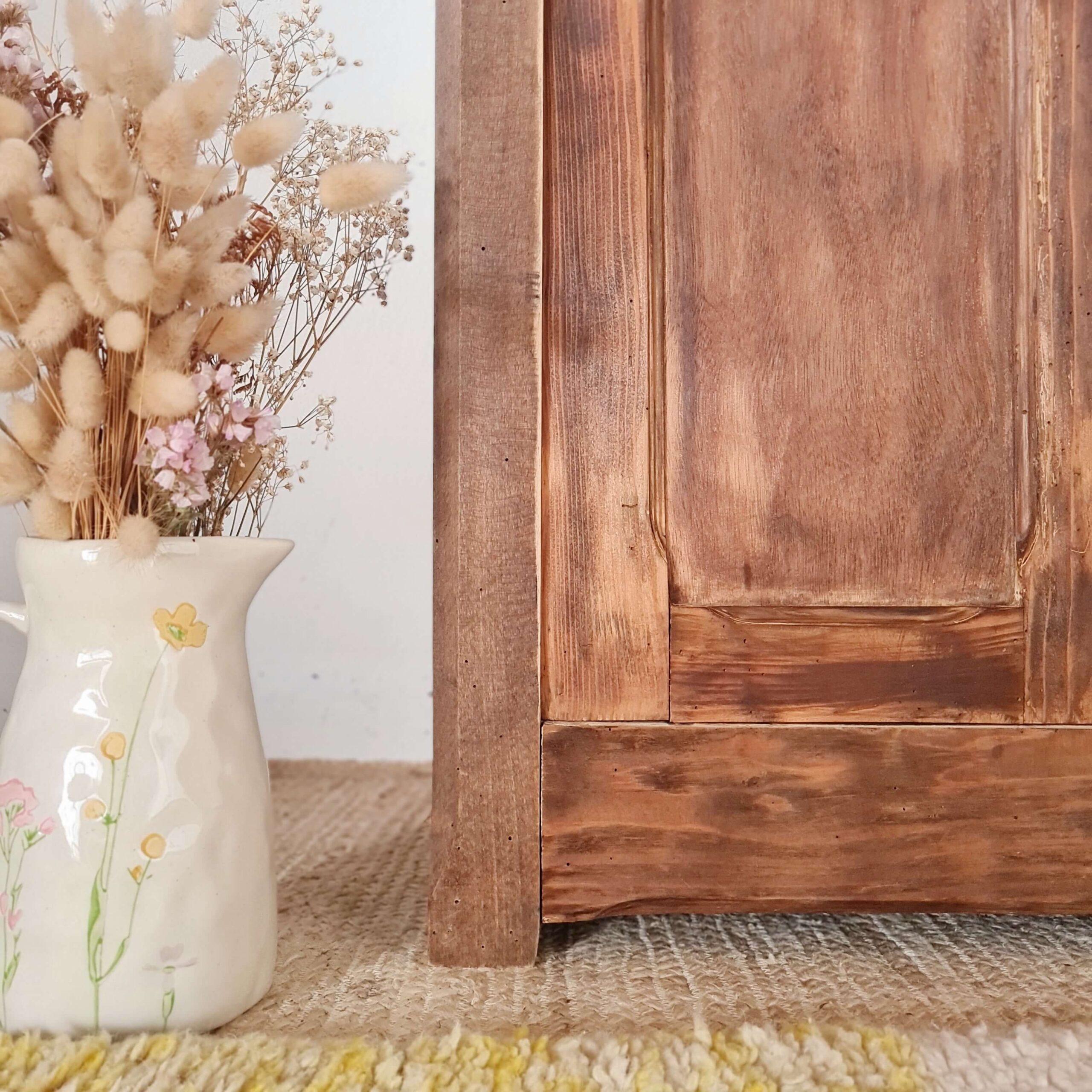 Meuble bahut ancien style parisien, bois brut