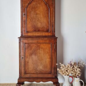 Meuble à cocktail en ronce de noyer de 1930
