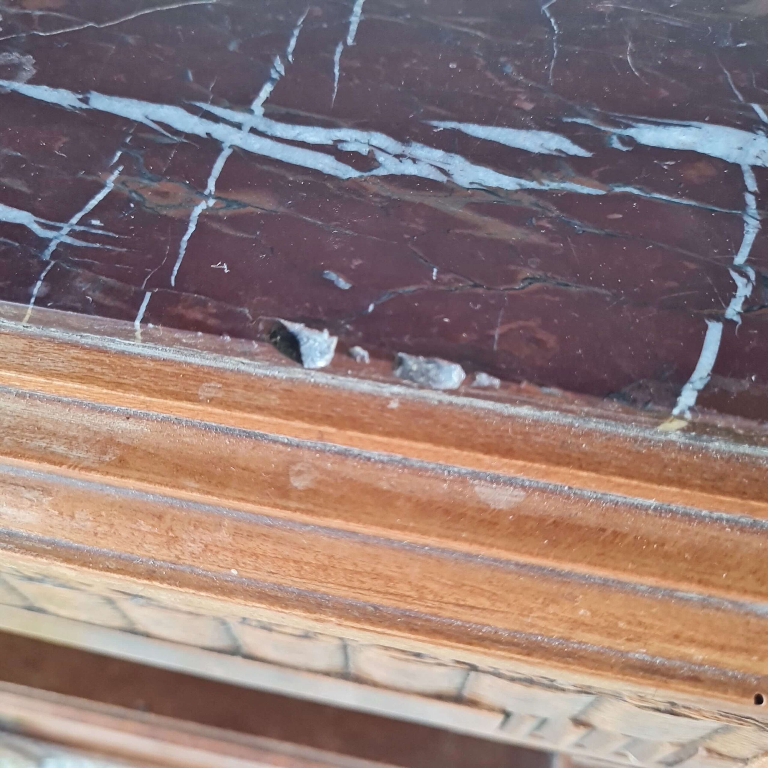 Chevet art déco en bois et marbre